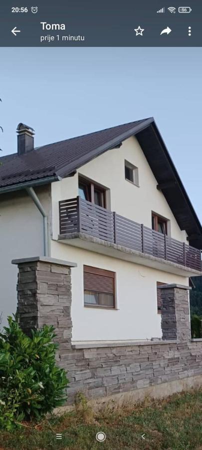 Apartman Pavenka Otocsán Kültér fotó